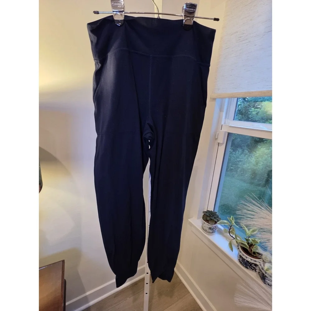 Lululemon Athletica Align Jogger Pants Size 4 Navy